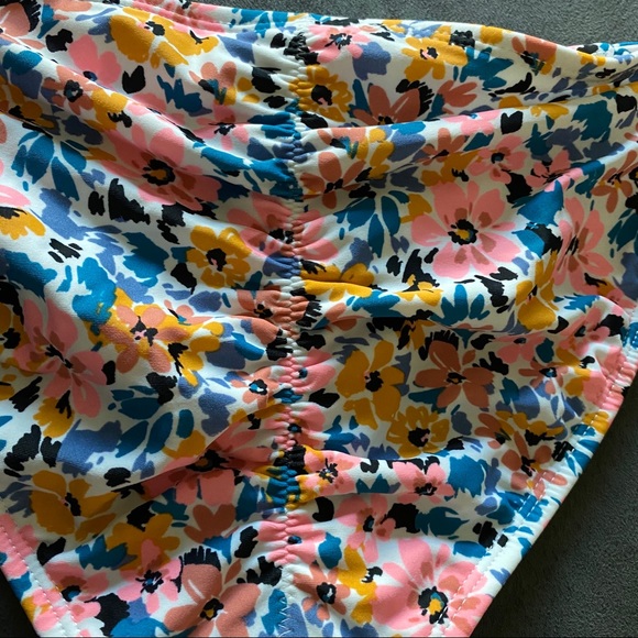 Xhilaration Junior Floral Hipster Bikini Bottom - Picture 6 of 11